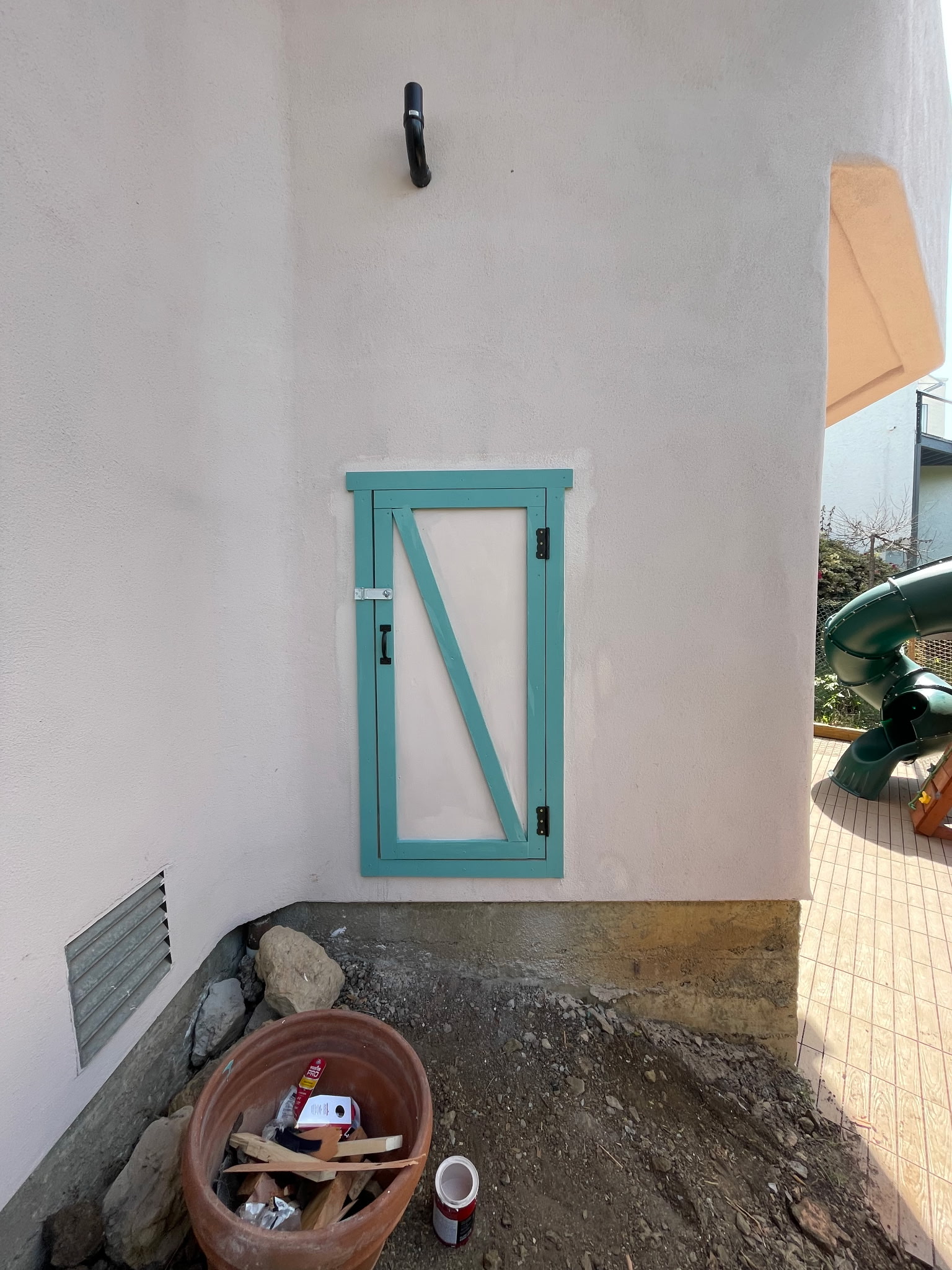 Custom Gate Installation